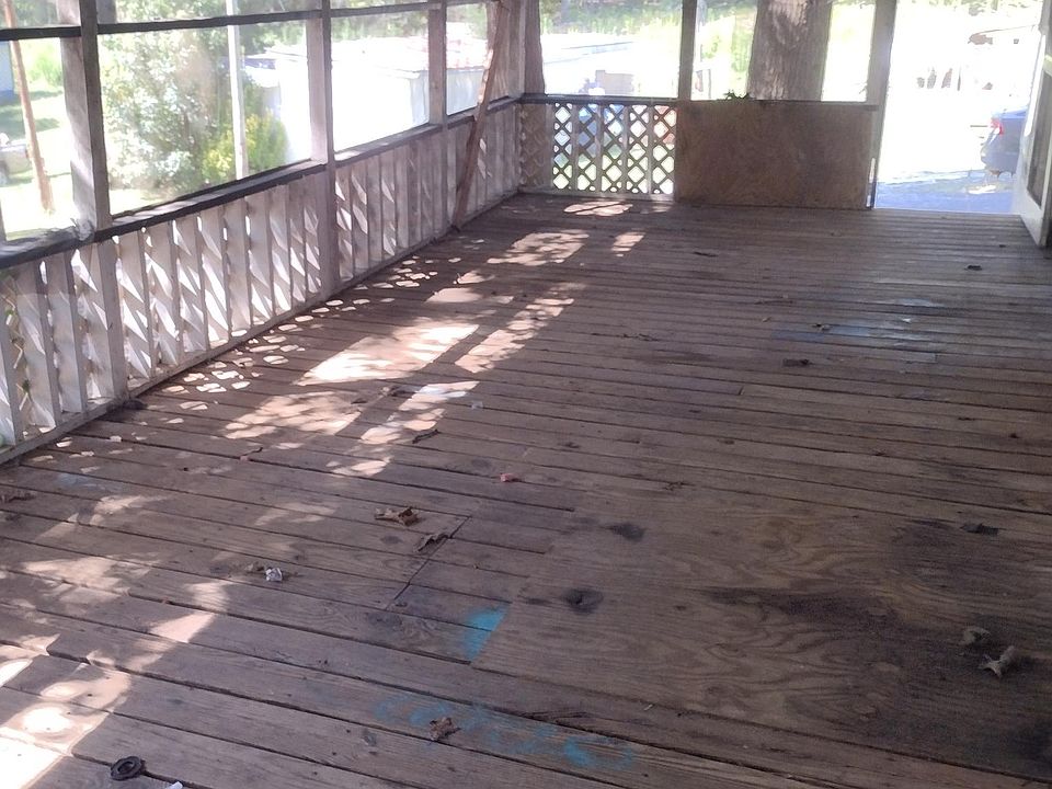 2nd image of 115-4 Joy Dr