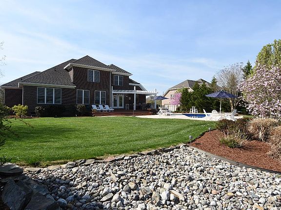 4th image of 3117 Stonewood Dr