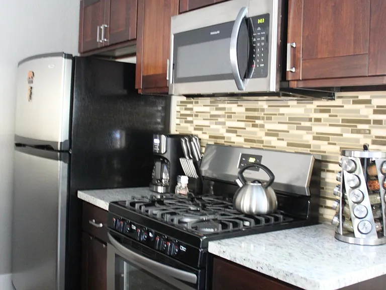 12841 Northwoods Blvd — Photo 5