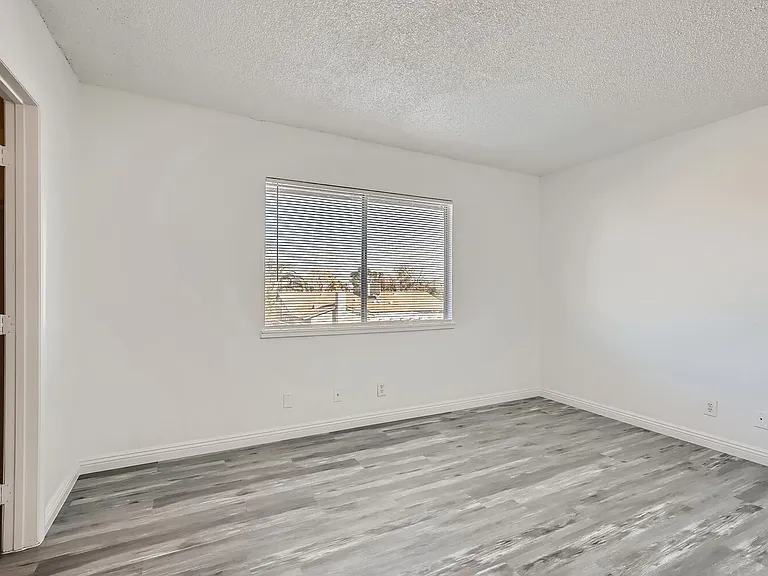 4364 Tara Ave #D — Photo 16