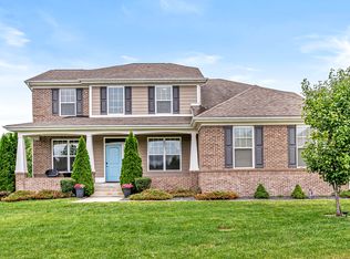 4513 Golden Eagle Ct, Zionsville, IN 46077