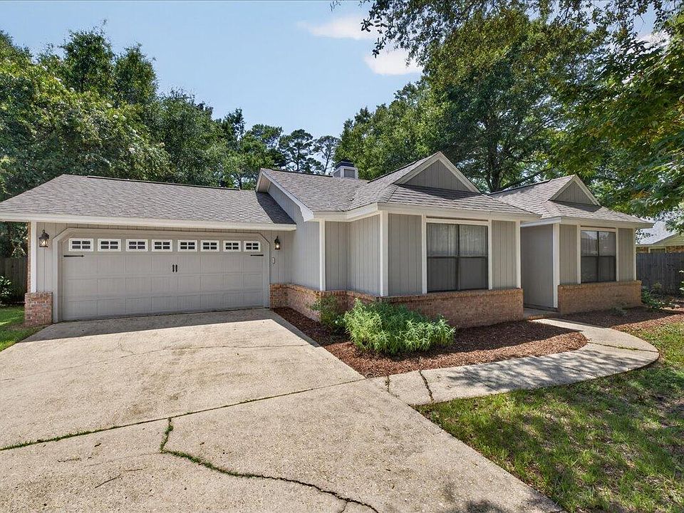 1st image of 460 Barbados Way