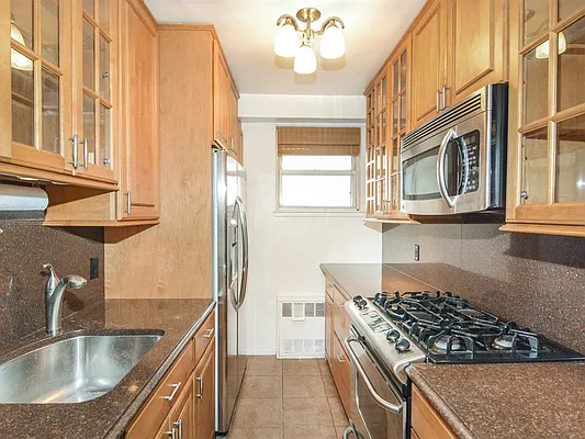 Sold by Robert E. Hill  | media 11