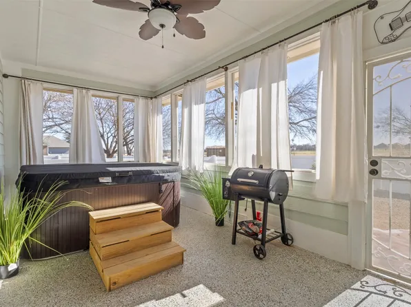 9200 Westminster, Aubrey, TX 76227