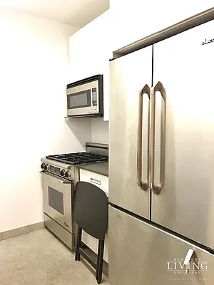 Rented by NY Living Solutions | media 18