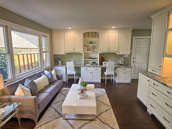 5th image of 1348 Bobolink Cir