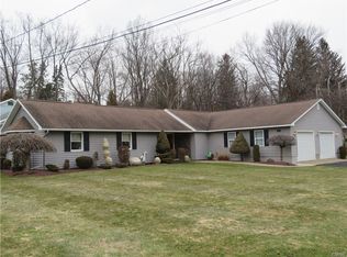 2 Hart St, Whitesboro, NY 13492