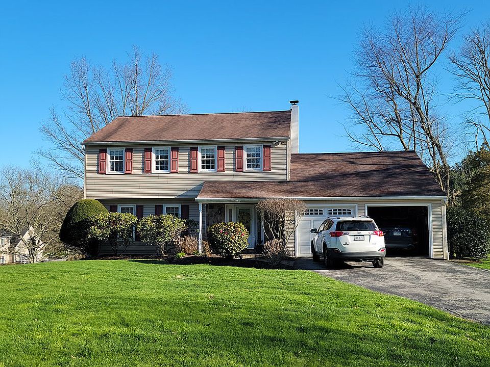 1st image of 131 Christine Dr