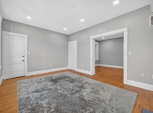 3053 Madison Rd, Cincinnati, OH 45209