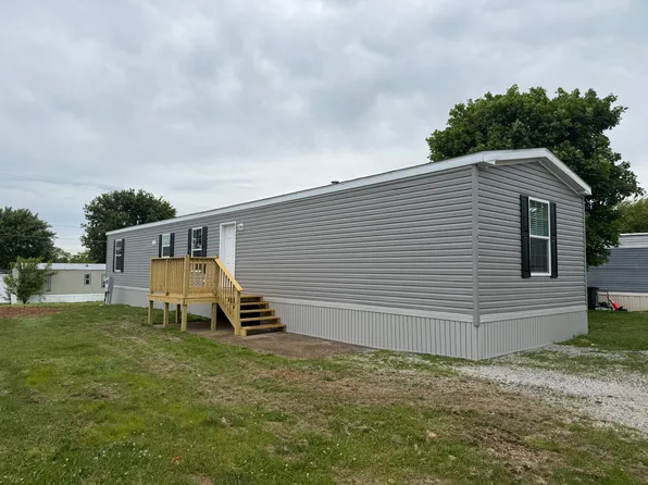 115 Hickory Ave #115, Salem, IN 47167