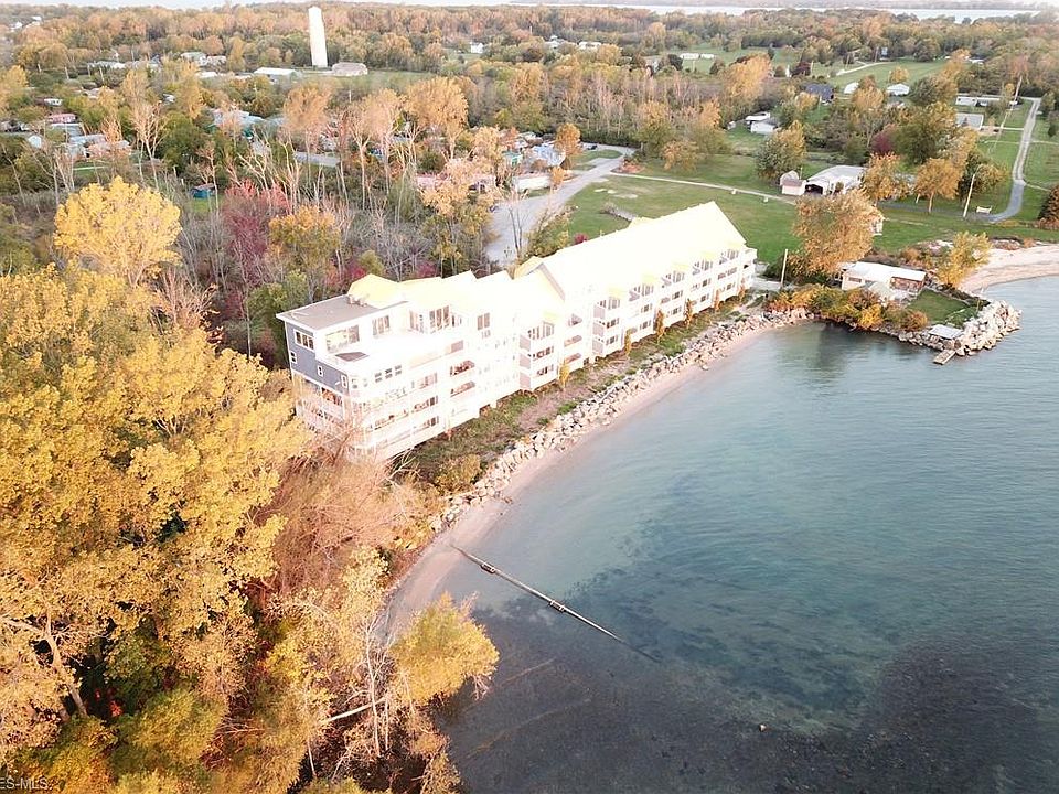 1st image of 400 Swartz Ln #205