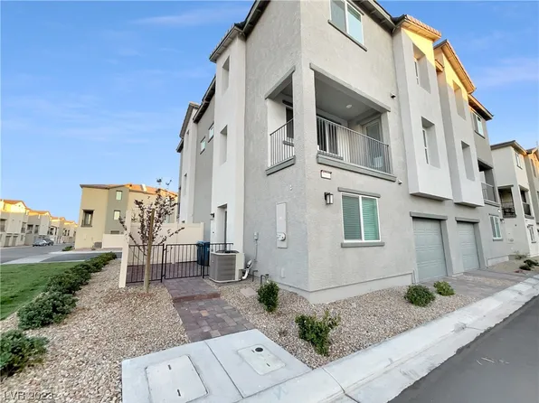 7030 Spicy Merlot St, North Las Vegas, NV 89086