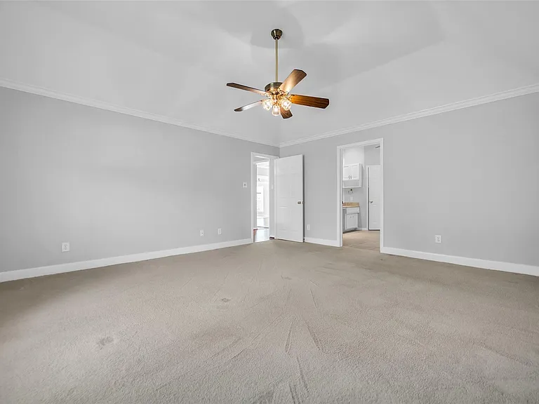3827 Bratton St — Photo 19