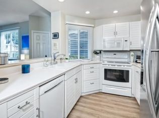 2925 Sandy Pointe #13, Del Mar, CA 92014