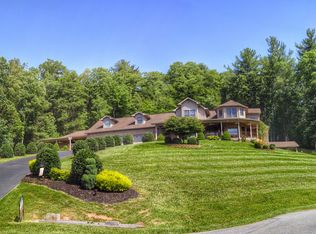 205 Fishery Loop Rd, Erwin, TN 37650