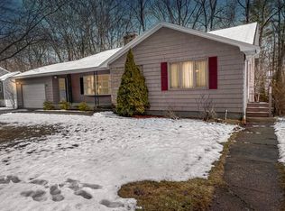 917 Main St, Reading, MA 01867