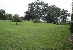 4th image of 421 Westfield Ave