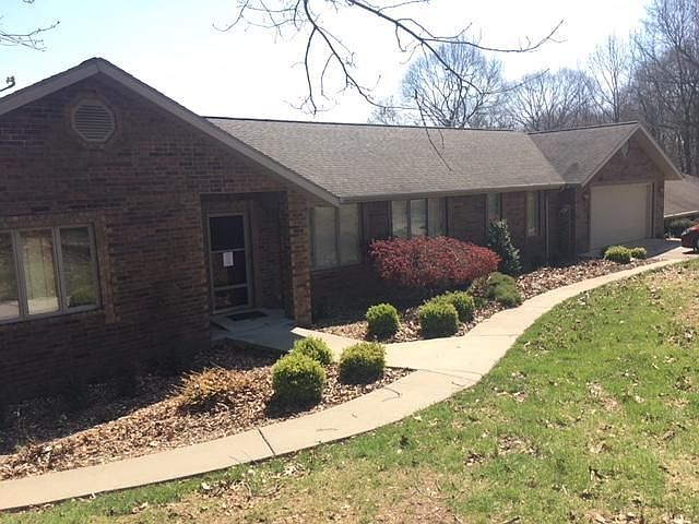 1st image of 252 Plateau Ln