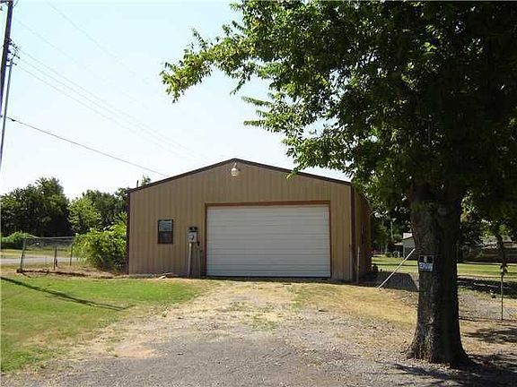 3rd image of 9412 NE 50th St