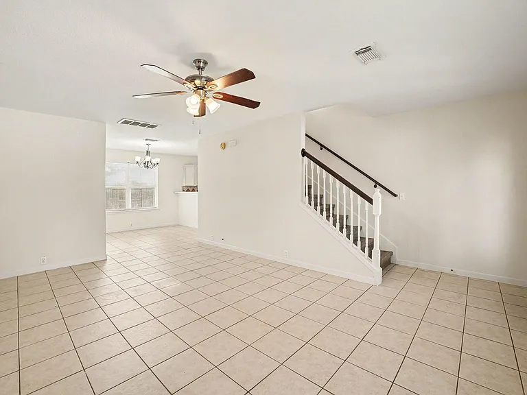19130 Edens Dawn Dr — Photo 5
