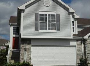 2320 Georgetown Ct, Aurora, IL 60503