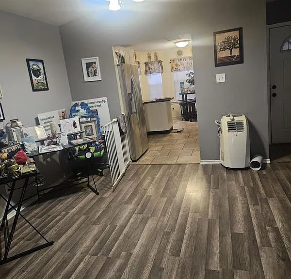 11403 Red Feather Ln — Photo 4