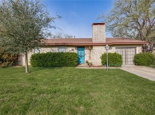 223 Mockingbird Ln, Denton, TX 76209