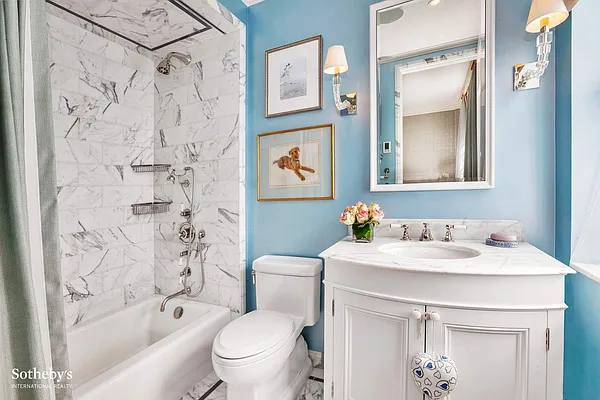 Sold by Sotheby's International Realty | media 28