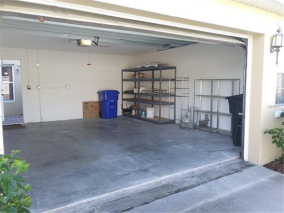 5th image of 13836 Daniels Landing Cir