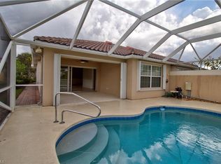 8197 Xenia Ln, Naples, FL 34114