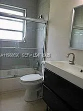 NE 179th Ter — Photo 8