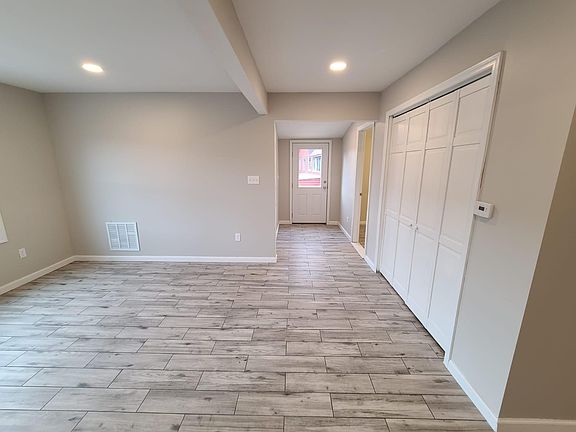 2nd image of 477 Jersey Ave #1