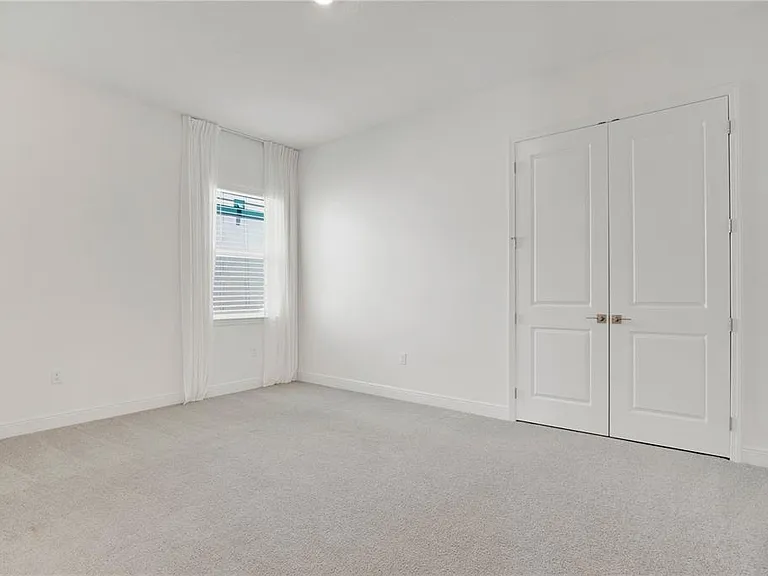 13589 McMillan Dr — Photo 23