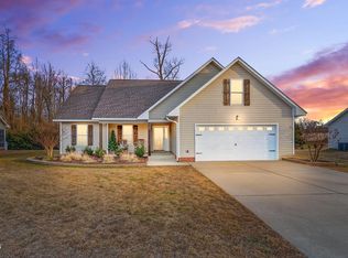 36 Newbury Dr, Angier, NC 27501