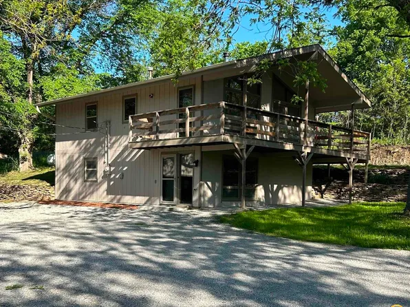 1774 W 133rd St, Carbondale, KS 66414