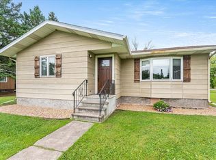 6803 Ogden Ave, Superior, WI 54880