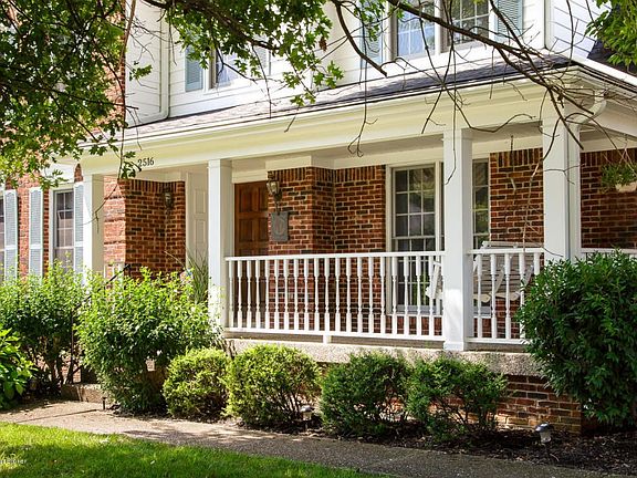 2516 Ballantrae Cir-3