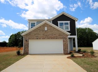 560 Cessna Dr, Spring Hope, NC 27882