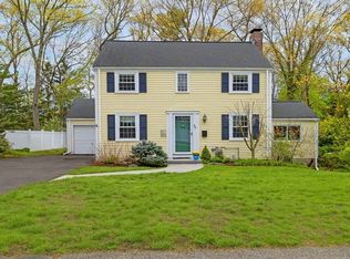 33 Bay View Rd, Wellesley, MA 02482