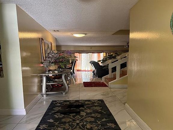 4th image of 8230 NW 9th Ct #Townhouse 6