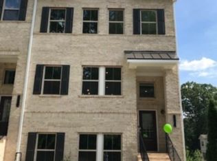 1982 Devonwood Dr, Atlanta, GA 30329