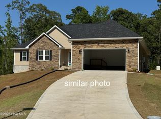 307 Joans Rdg, Stella, NC 28582