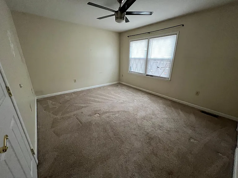 20 Stadium Cir #1 — Photo 14