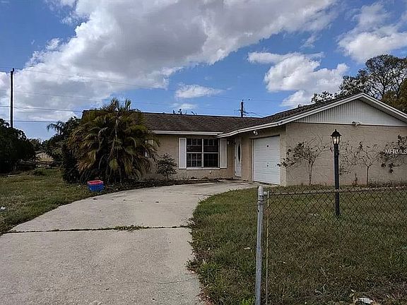 2nd image of 2021 N Pompano Ave