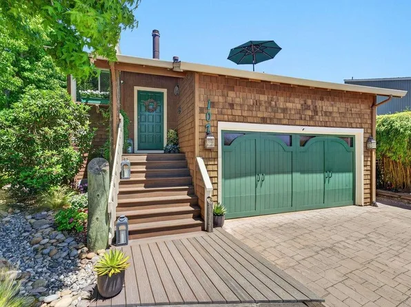 107 Bar Harbor Ct, Aptos, CA 95003