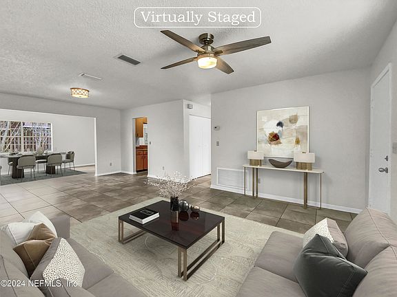 2nd image of 702 MEDINA Court