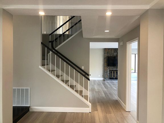5th image of 3947 Santa Nella Pl