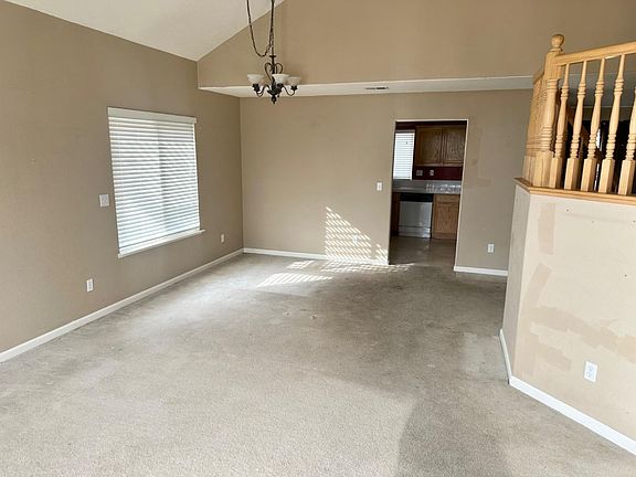 4th image of 2563 Novi Dr