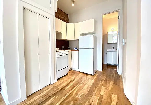 Rented by Nolita Group | media 5