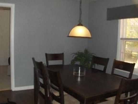3rd image of 7620 Nall Ave